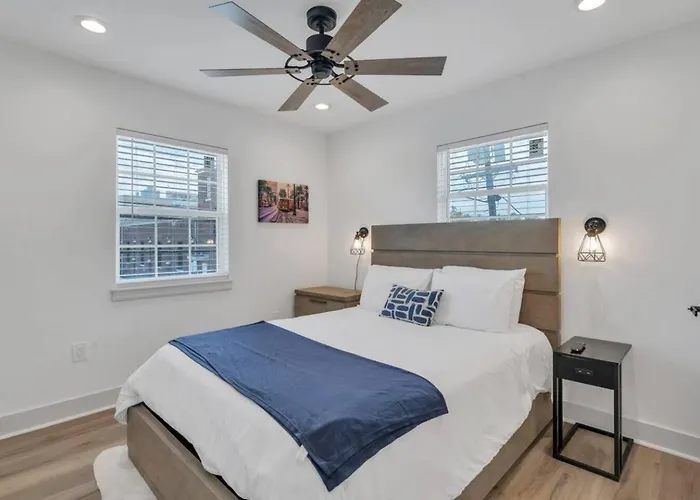 Spectacular Suites Sleep 20 Near Fq W Pool